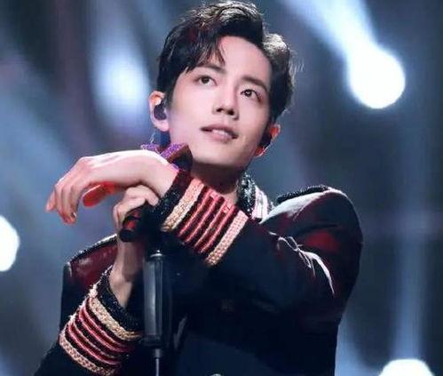 吃瓜鹅娱乐速报肖战,吃瓜鹅娱乐速报,揭秘明星背后的故事